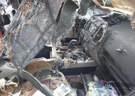 2018 Ford F-150 Lariat z USA, uszkodzony, nr VIN 1FTEW1CG2JFC52446